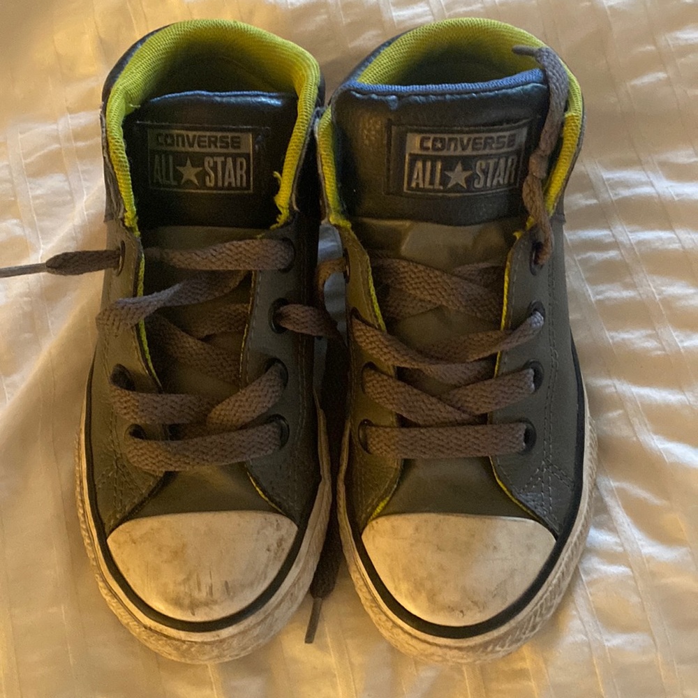 Boys all star high top tennis shoes
